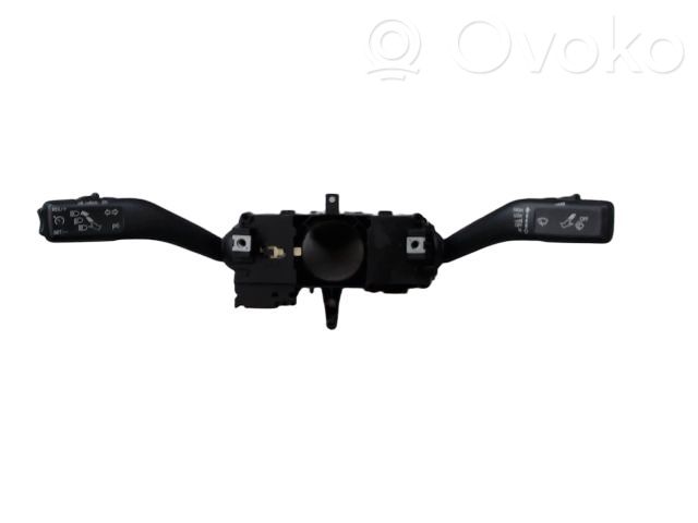 Volkswagen Beetle A5 Wiper turn signal indicator stalk/switch 