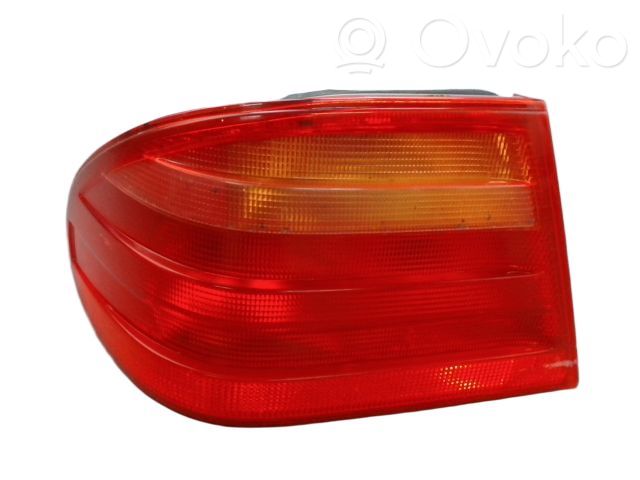 Mercedes-Benz E W210 Lampa tylna 