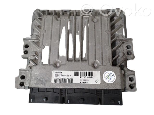 Renault Megane III Engine control unit/module ECU 