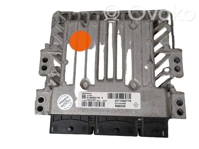 Dacia Duster Engine control unit/module ECU 