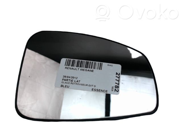 Renault Megane III Sticlă oglindă laterală 