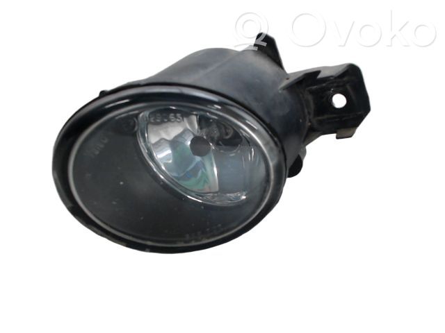 Luz de niebla delantera   8200002469,088044,088045,1209177,13226179,13804771,195720001,242212,2615089926,2615500Q00,2615589905,2615589905A,261558990A,2615589925,2615589926,2615589929,261558992A,261558993A,261558994A,261559B91B,26155AU300,26155AU325,26155AU327,2901229,2903228,39001509,39014058,4348995,4348995V,4419374,4473089,50671161,5512008LUE,5512008LUQ,60550283,609005,6206E1,621001,684116,8200002469,8200002470,8200074008,8200301026,8439478,88044,93197456,A0088044,B4A558990A,B615589929,B61EA8990A,B61EE8990A,B6A558990A,DS0114414,DS4244414,DS5224414,N696N30,PF0302S,RN0844414,RN3084414,RN3224414