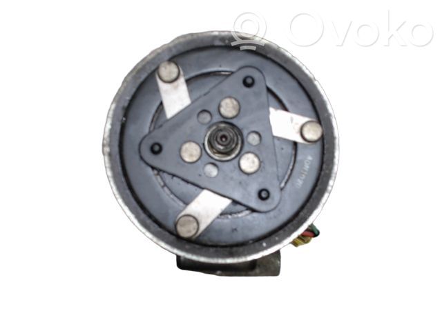 Citroen C4 I Compresor (pompă) aer condiționat (A/C) 