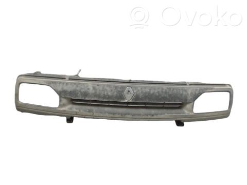 Renault Express Front bumper upper radiator grill 