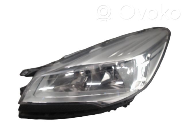 Ford Kuga II Headlight/headlamp 