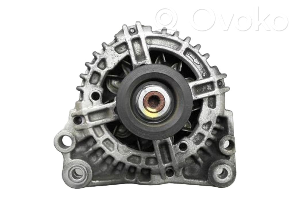 Skoda Fabia Mk2 (5J) Alternator 
