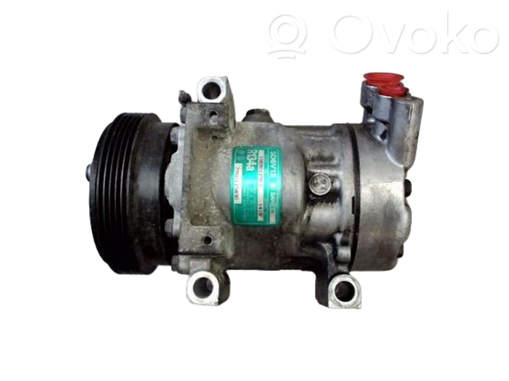 Renault Clio II Ilmastointilaitteen kompressorin pumppu (A/C) 
