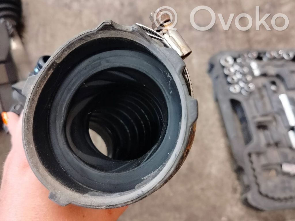 Opel Astra J Repuesto del conducto de ventilación 