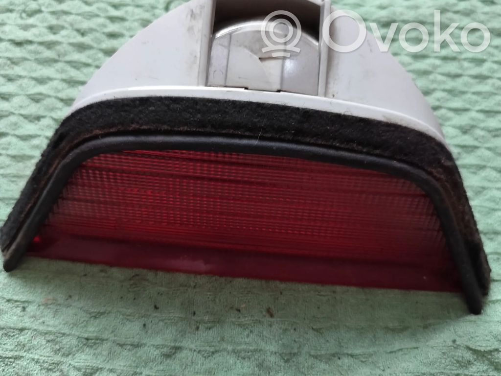 BMW 5 E39 Third/center stoplight 