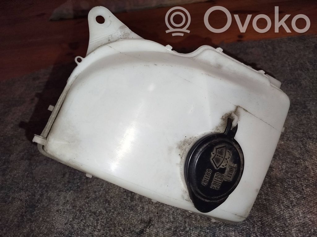 Toyota Corolla E110 Windshield washer fluid reservoir/tank 