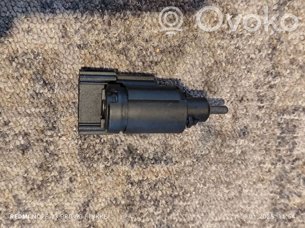 Audi TT Mk1 Brake pedal sensor switch 