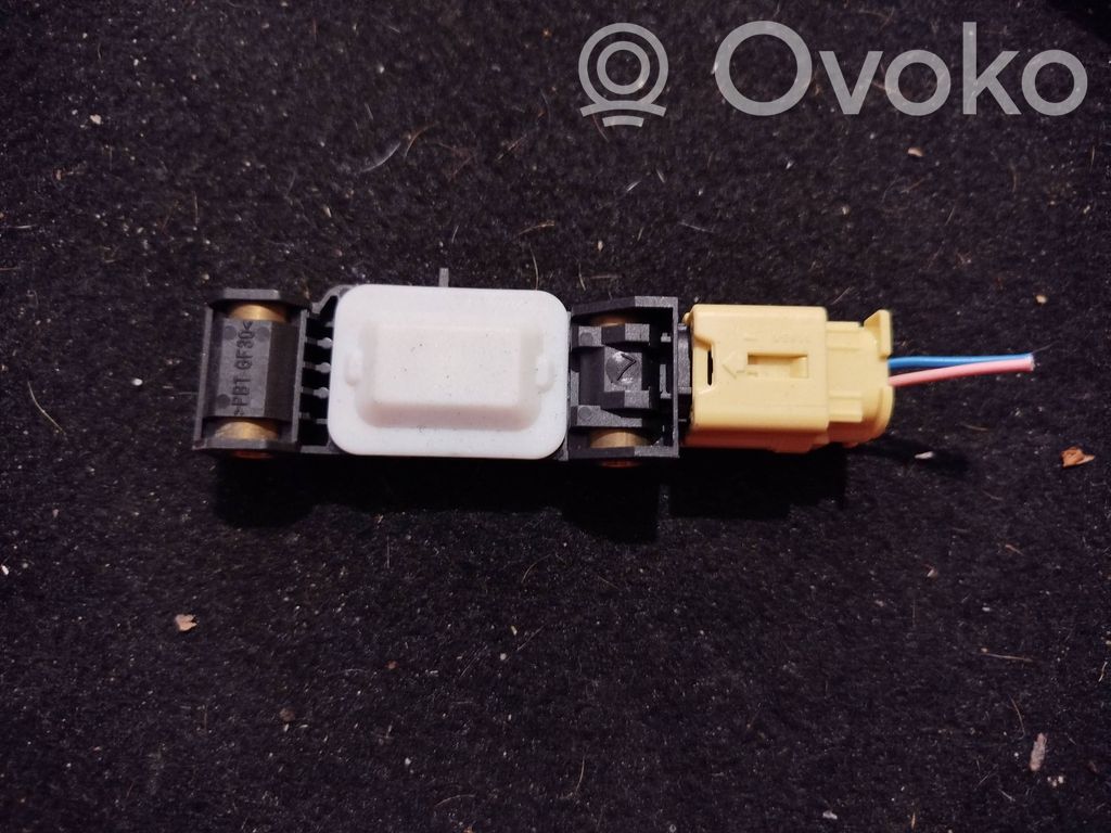Airbagsensor Crashsensor Drucksensor   0285003019,305272,98830AY00A