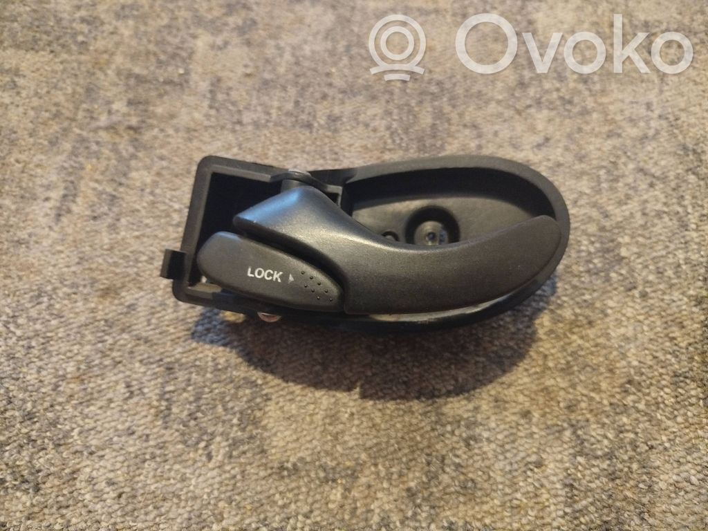 Ford Focus Front door interior handle 