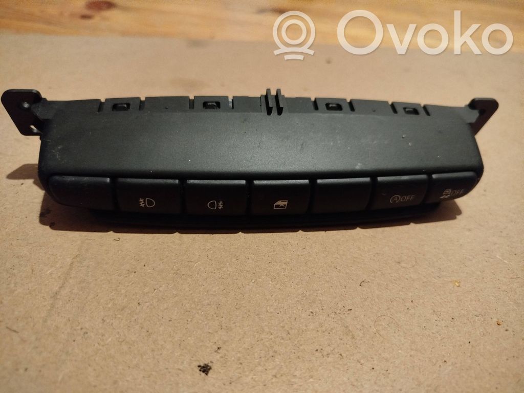 Mini Cooper Countryman R60 A set of switches 