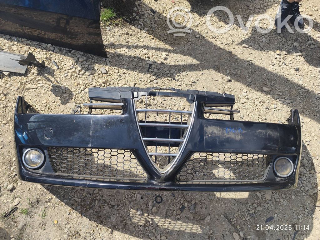 Front bumper   876B
