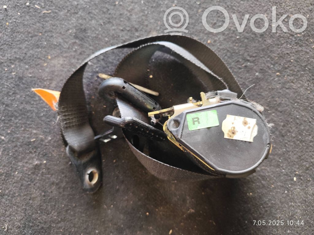 Ford Focus Front seatbelt 