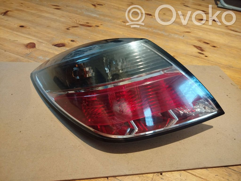 Opel Astra H Rear/tail lights 