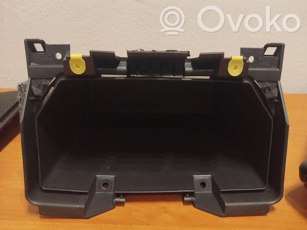 Volvo C30 Schowek deski rozdzielczej 