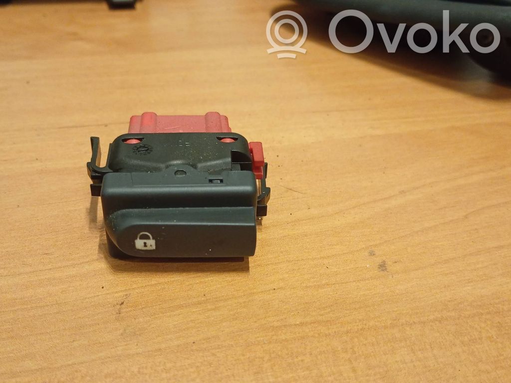 Central locking switch button   264880,060035A