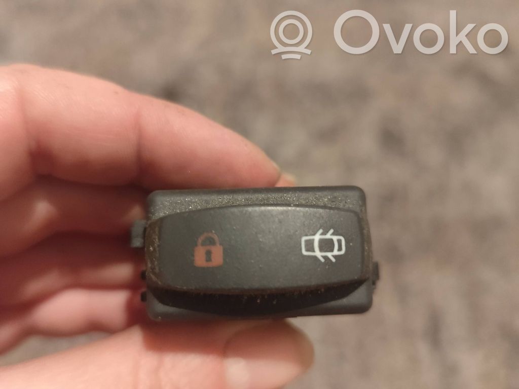 Renault Laguna II Central locking switch button 