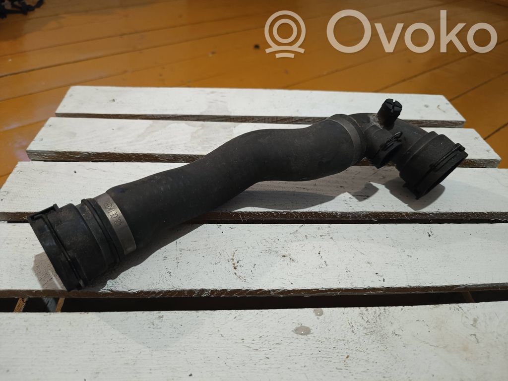 BMW 3 E46 Engine coolant pipe/hose 