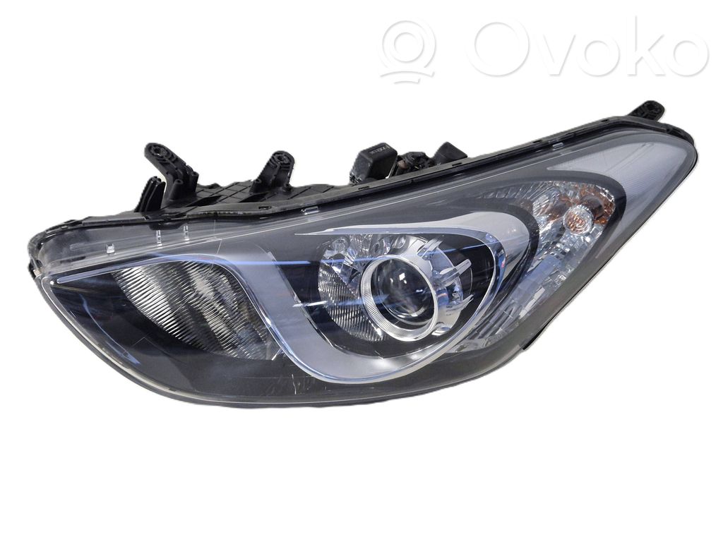 Hyundai i30 Headlight/headlamp 