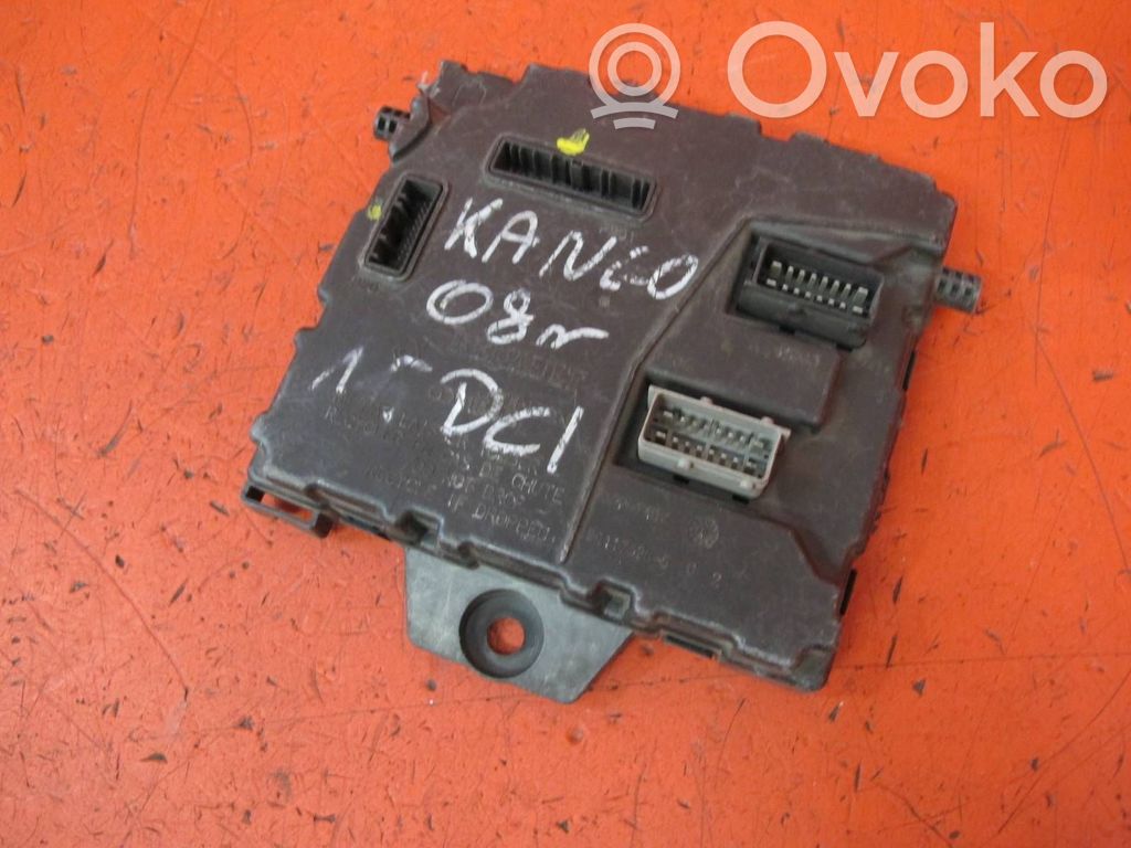 Renault Kangoo II Sulakemoduuli 