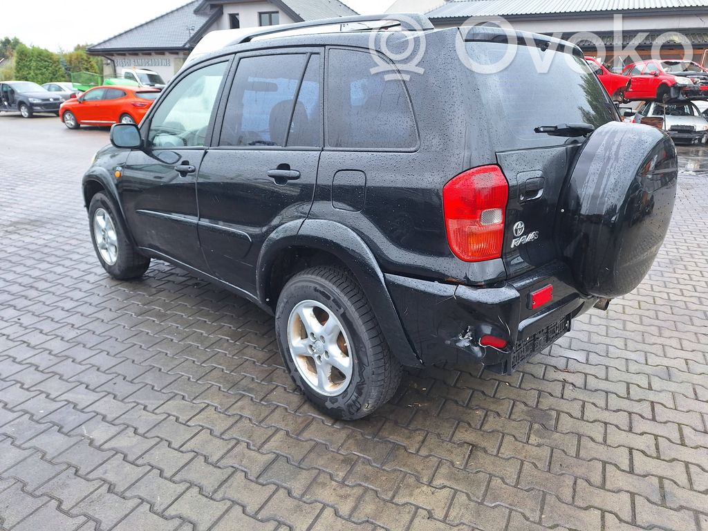 Toyota RAV 4 (XA20) Aizmugurējais lukturis virsbūvē 