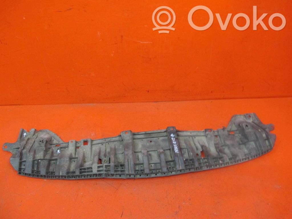 Toyota Prius (XW30) Front bumper skid plate/under tray 