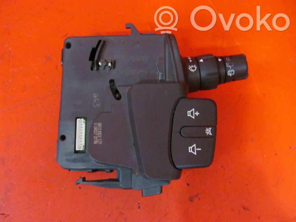 Renault Clio III Wiper control stalk 