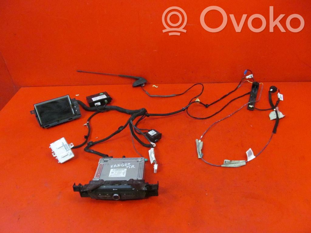 Renault Kangoo II Unité principale radio / CD / DVD / GPS 