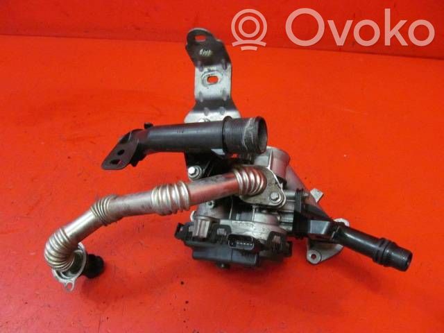 Peugeot 208 I EGR valve 