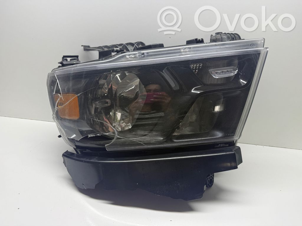 Lampa przednia   LE17F6408,68316086AJ,083123112