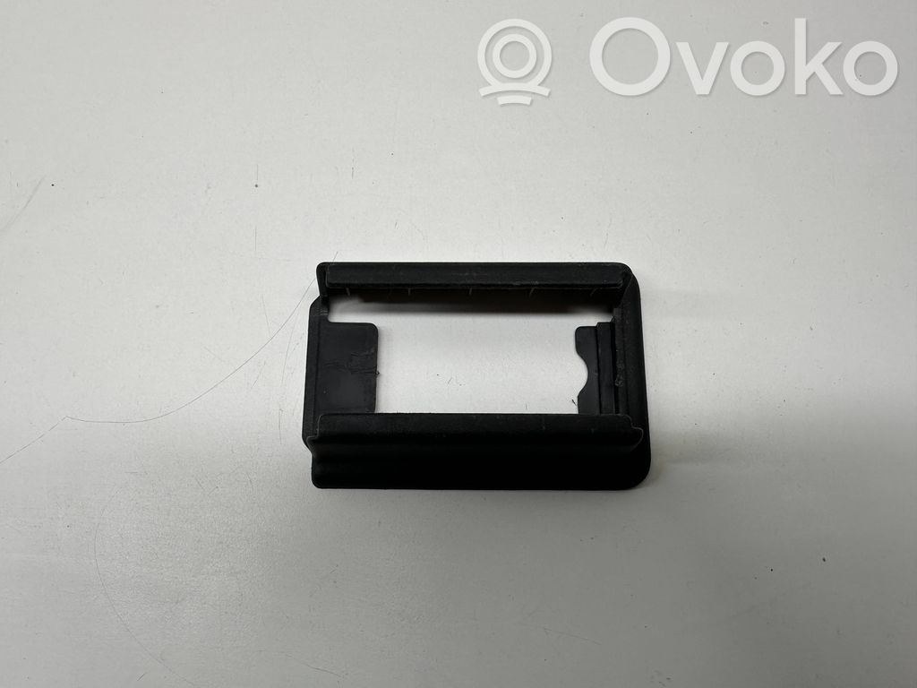 Dodge Challenger Otros repuestos del interior 