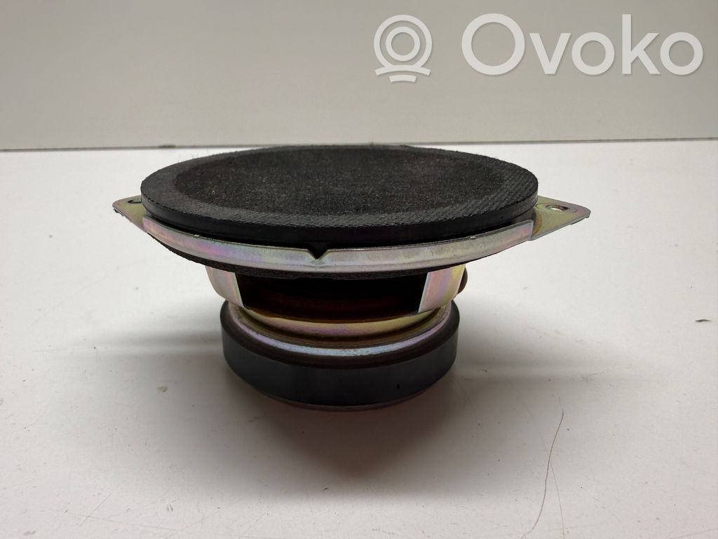 Ram 1500 DT Altavoz de la puerta delantera 