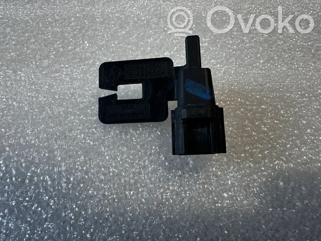 Sensor de temperatura interna/externa   05149265AB,05149266AB,980136