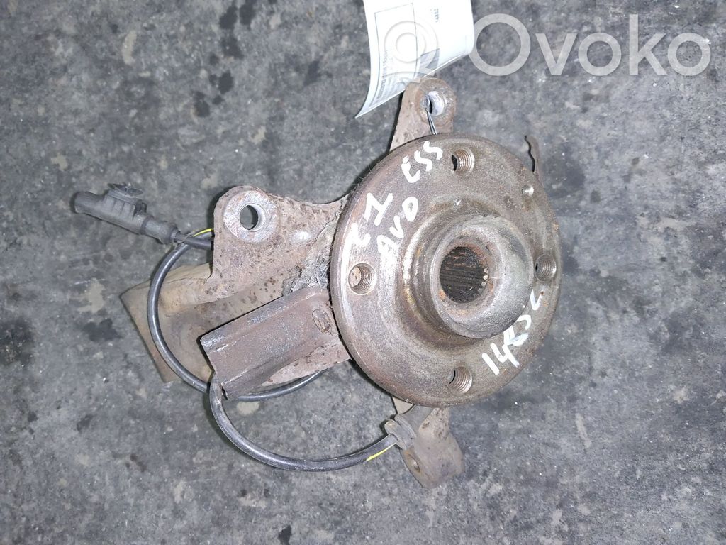 Citroen C1 Front wheel hub 
