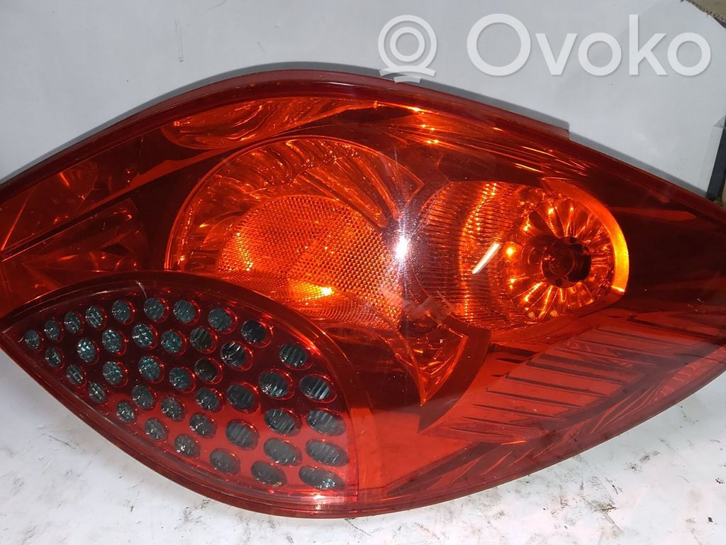 Peugeot 207 Lampă spate în caroserie 