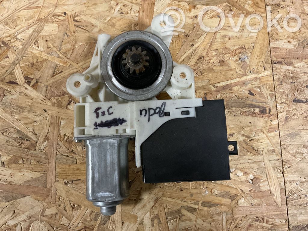 Volvo V50 Alzacristalli manuale della portiera anteriore 