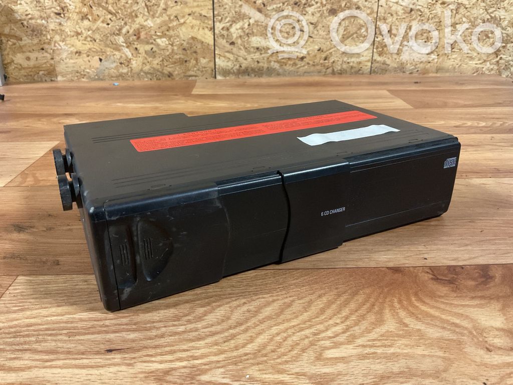 BMW 5 E39 CD/DVD keitiklis 