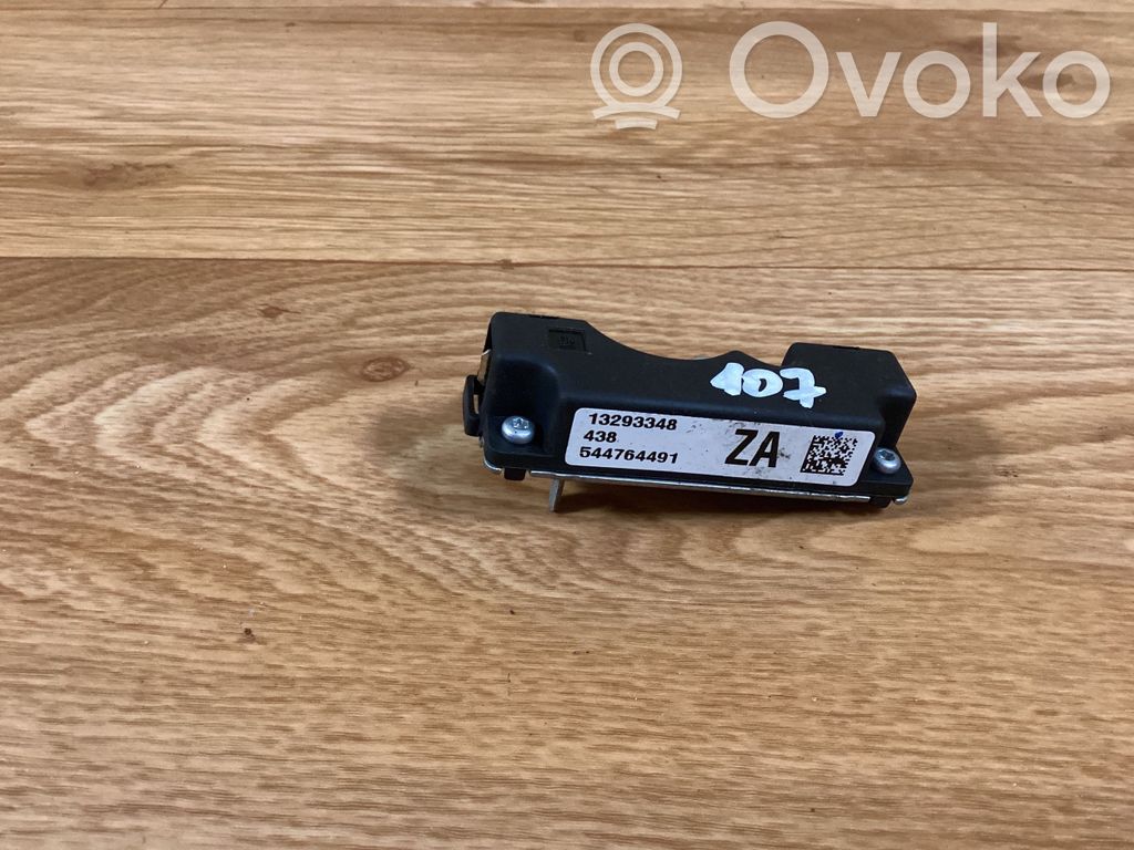 Opel Insignia A Aerial antenna amplifier 