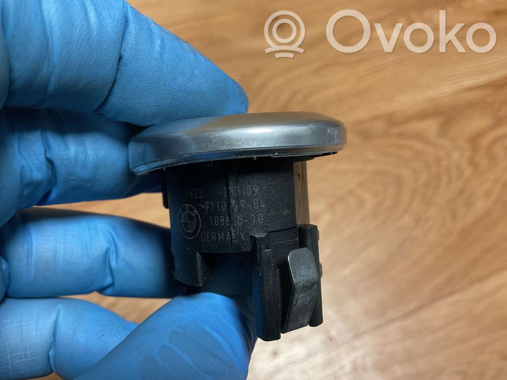 BMW 5 E60 E61 Ignition key card reader 