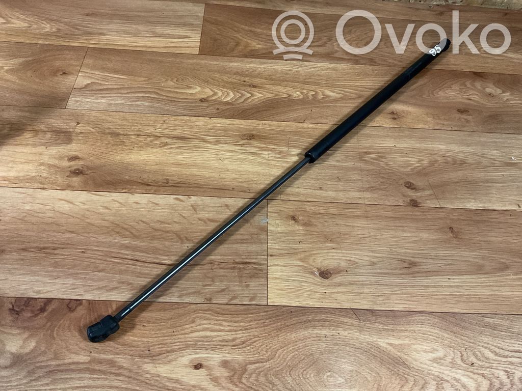 Audi A4 S4 B7 8E 8H Siłownik maski przedniej 