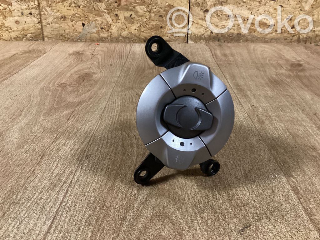 Hyundai Coupe Light switch 