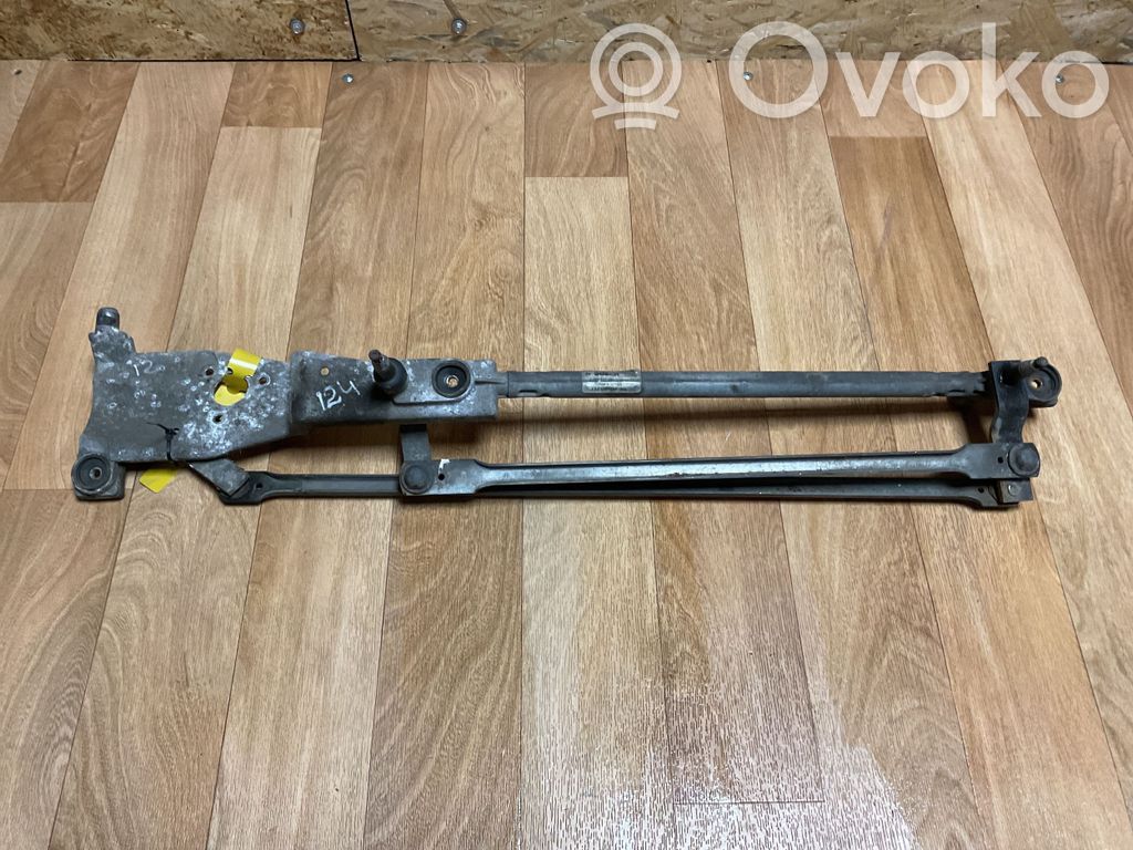 Ford Focus Front wiper linkage 