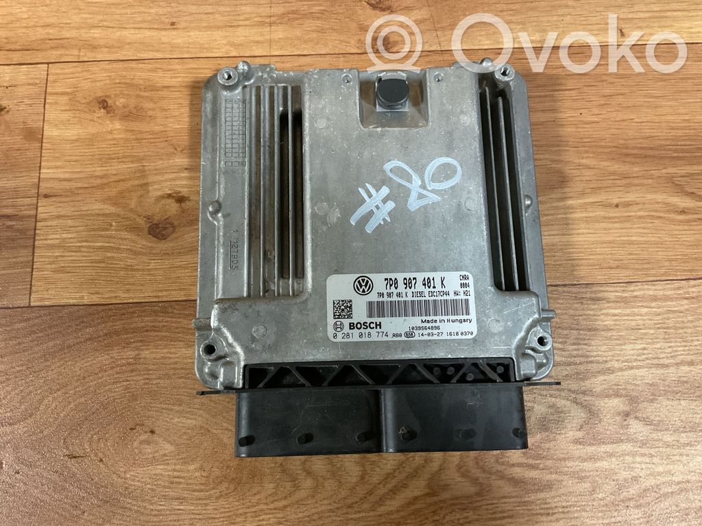 Volkswagen Touareg II Engine control unit/module 