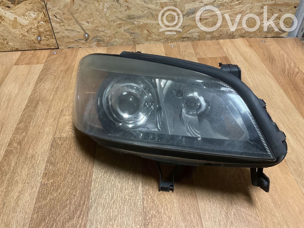 Opel Zafira A Faro/fanale 