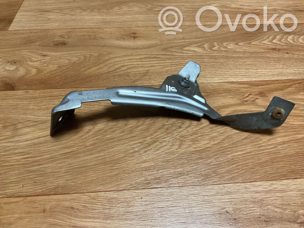 BMW 5 E60 E61 Fender mounting bracket 