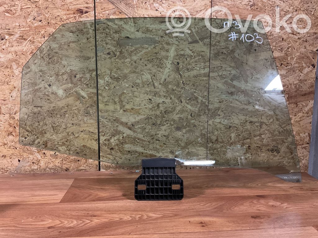 Audi A4 S4 B6 8E 8H Vetro del finestrino della portiera posteriore 