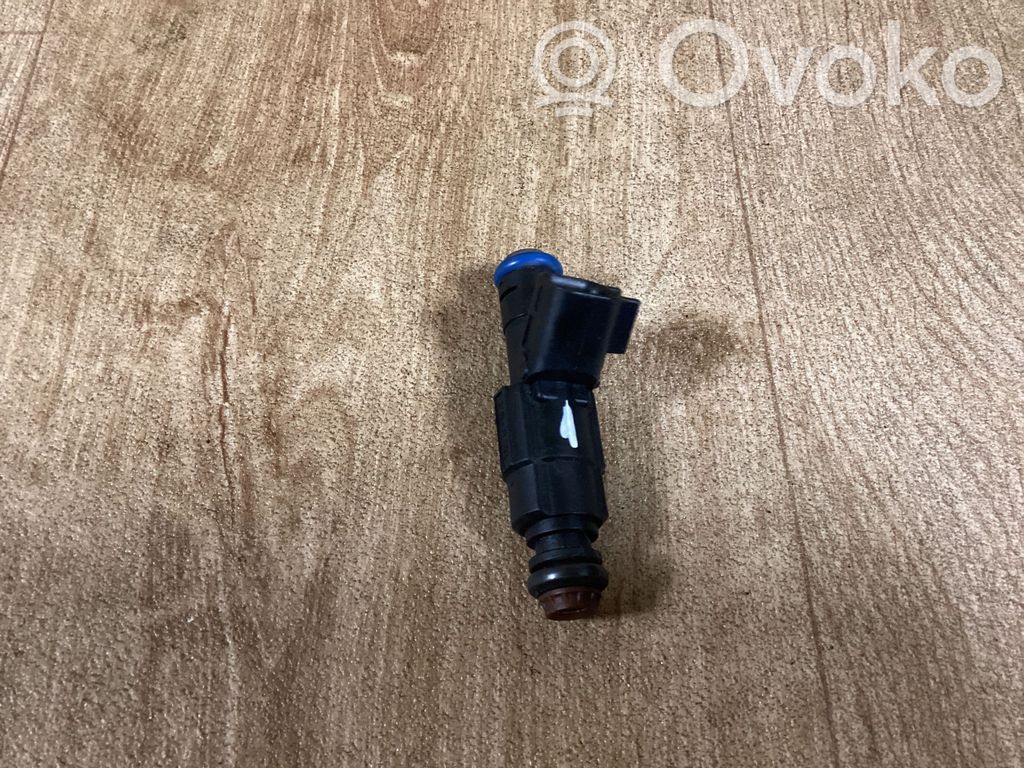 Ford Mondeo Mk III Injector combustibil 